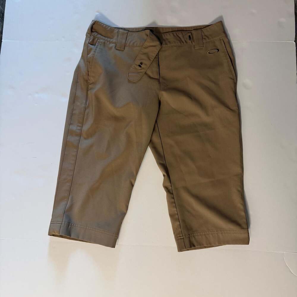 Oakley‎ Khaki Golf Capris Women’s Size 10